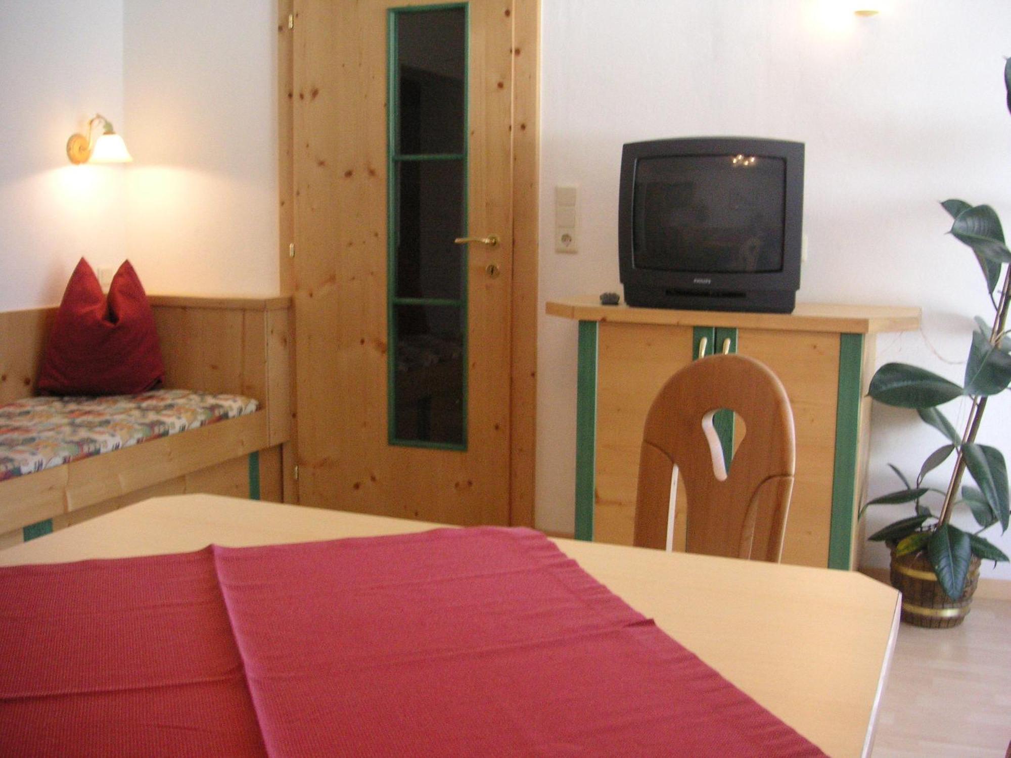 Gaestehaus Manuela - Familie Rantner Seefeld in Tirol Chambre photo